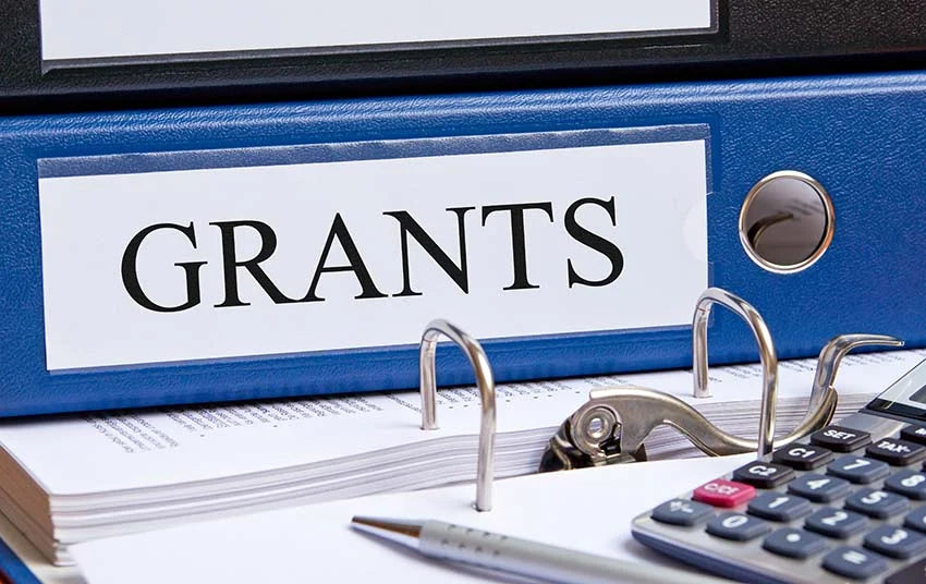 Grants List Live 2022